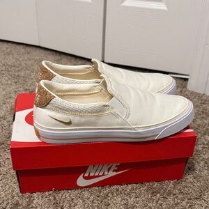 Nike White and Gold Slip-On Sneakers